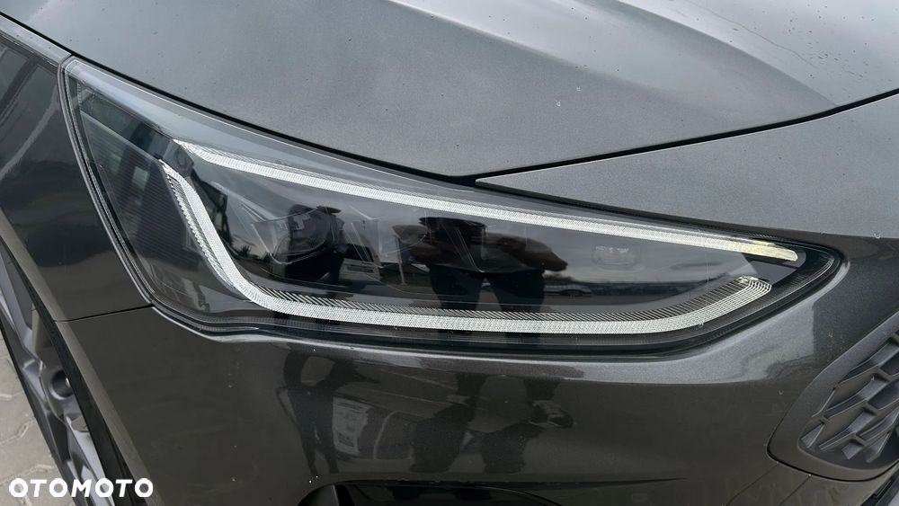 Ford Focus 2.3 EcoBoost ST X - 24