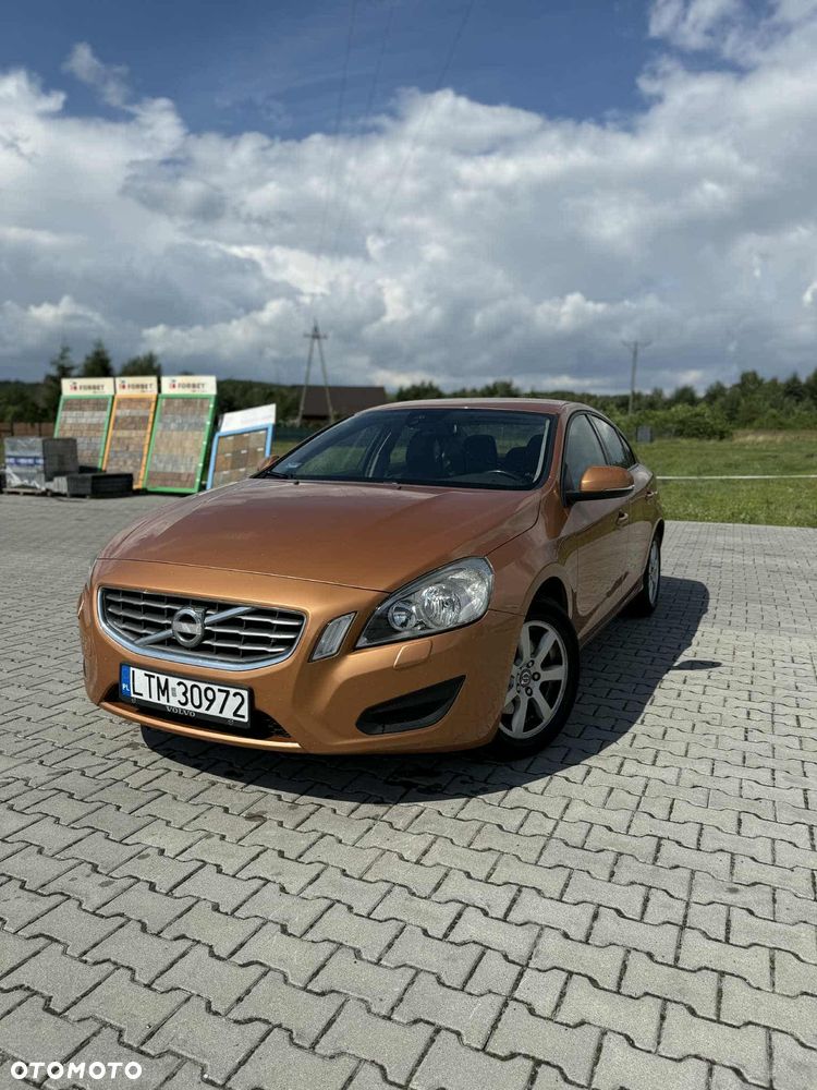 Volvo S60 - 18