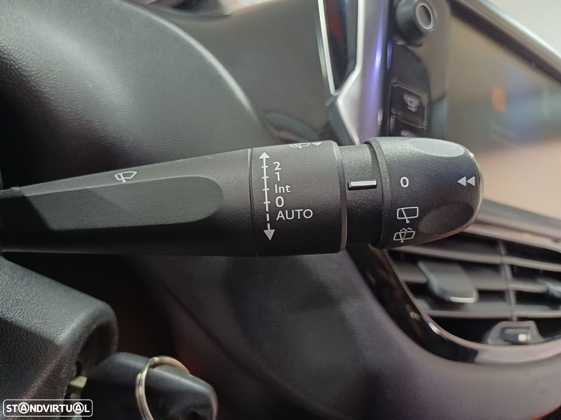 Peugeot 208 1.4 HDi Active - 18