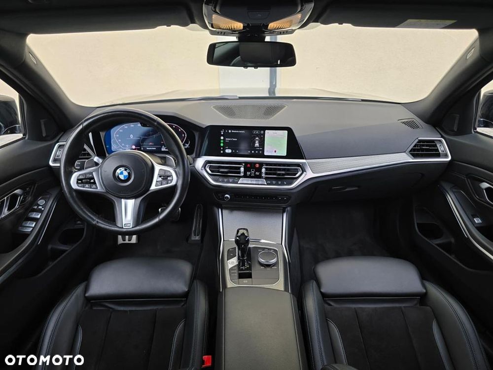 BMW Seria 3 320d xDrive M Sport Shadow - 18