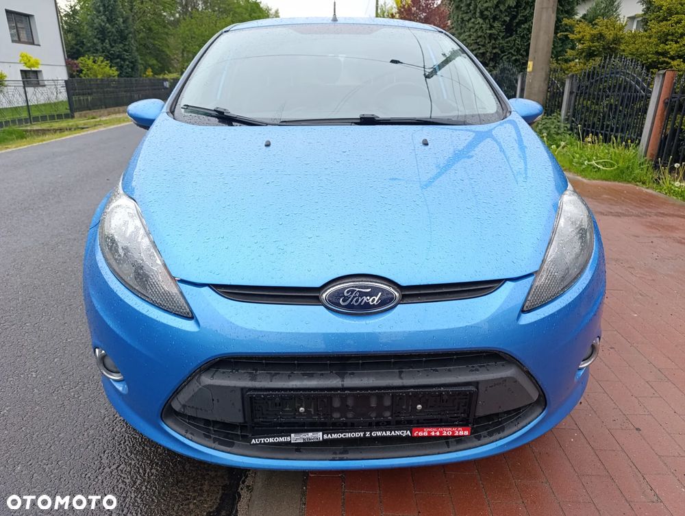 Ford Fiesta 1.25 Celebration - 24