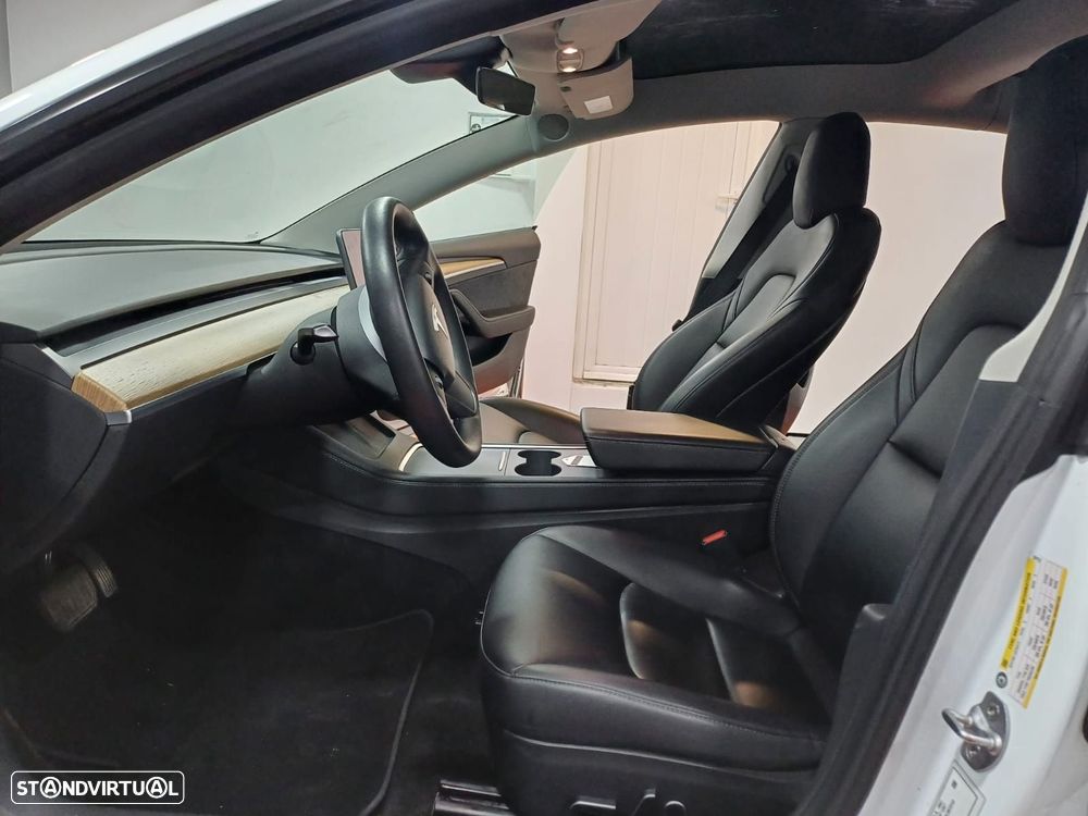 Tesla Model 3 Standard Range Plus RWD - 11
