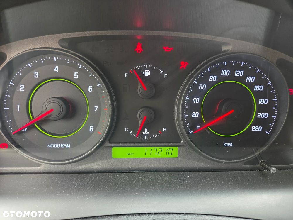 Chevrolet Captiva 2.4 LS - 11