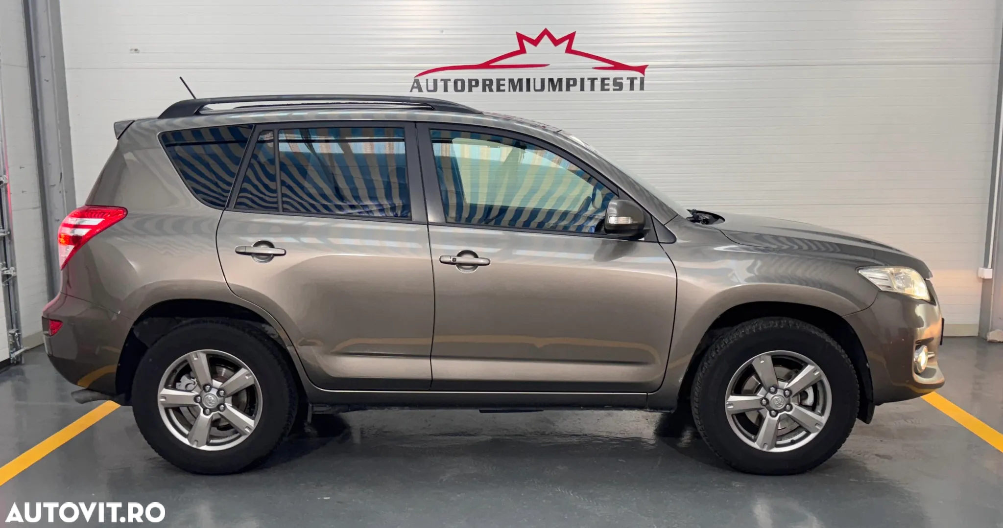 Toyota RAV4 - 15