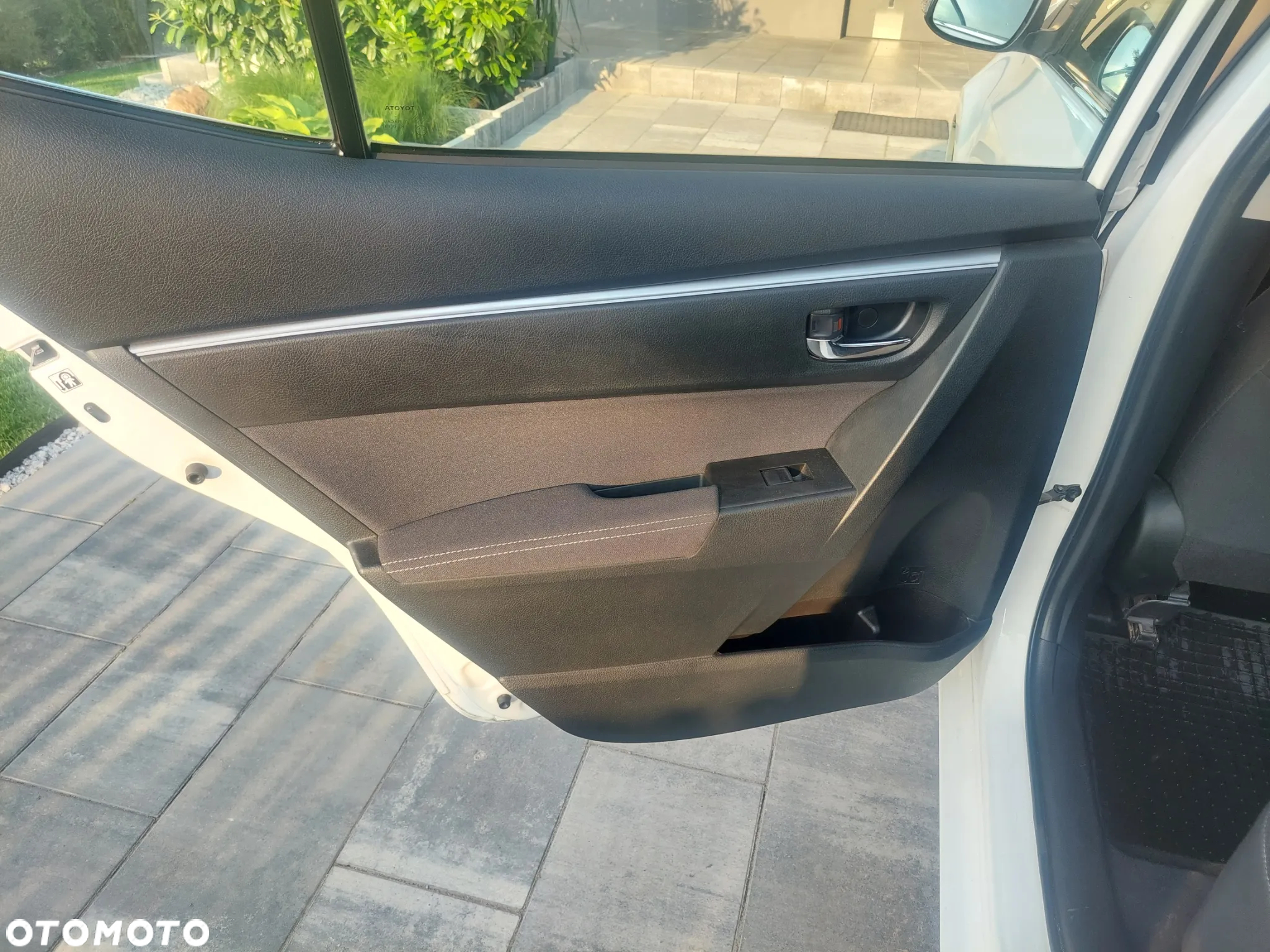 Toyota Corolla 1.6 Prestige - 11