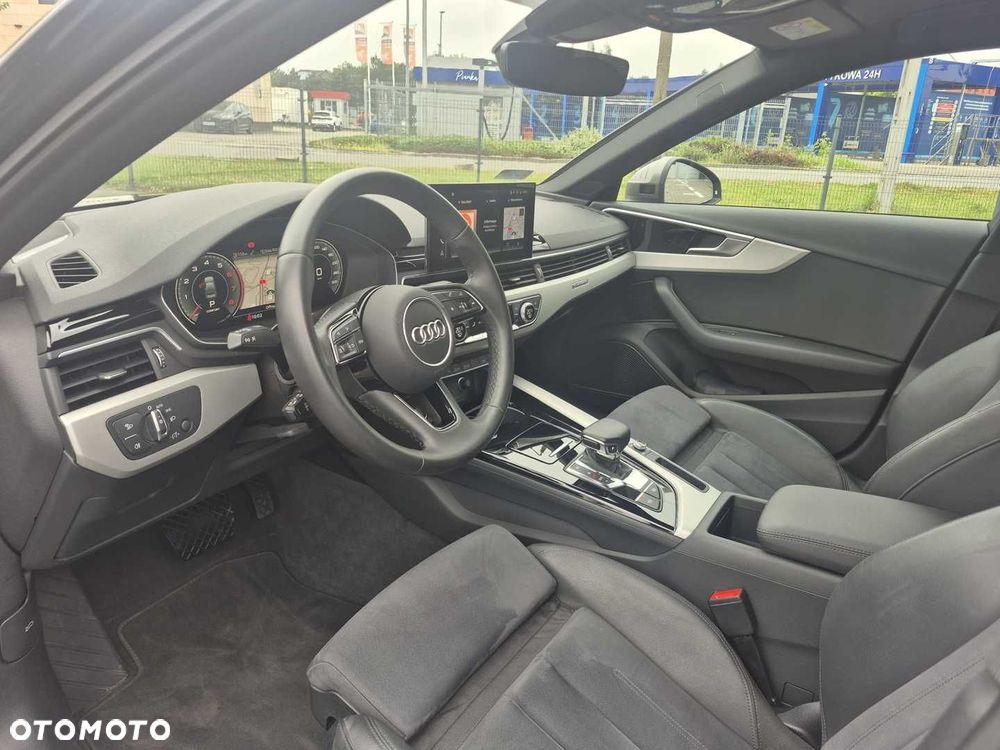 Audi A4 Limousine - 9