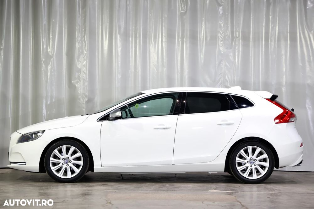 Volvo V40 D2 94g Summum - 36