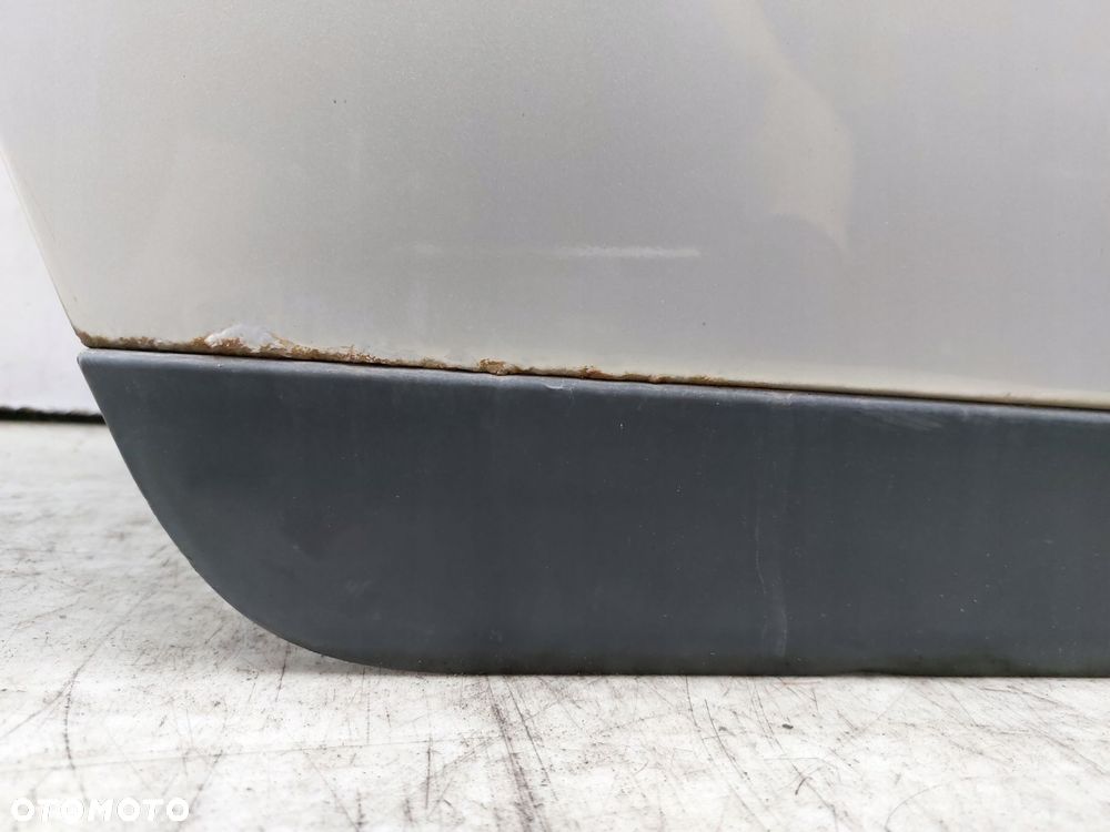 Drzwi tylne prawe tył Audi A4 B6 8E 2000-2004 KOD LAKIERU LY7W SREBRNE - 6