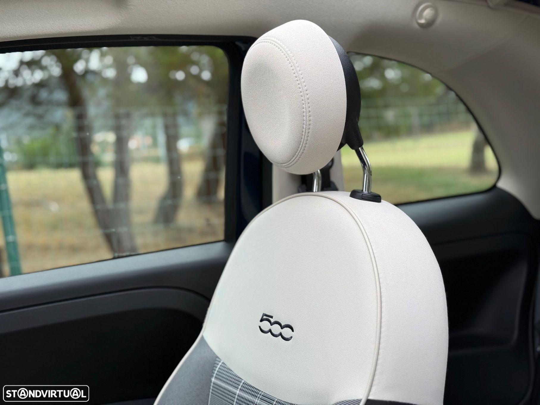 Fiat 500C 1.0 Hybrid Lounge - 44