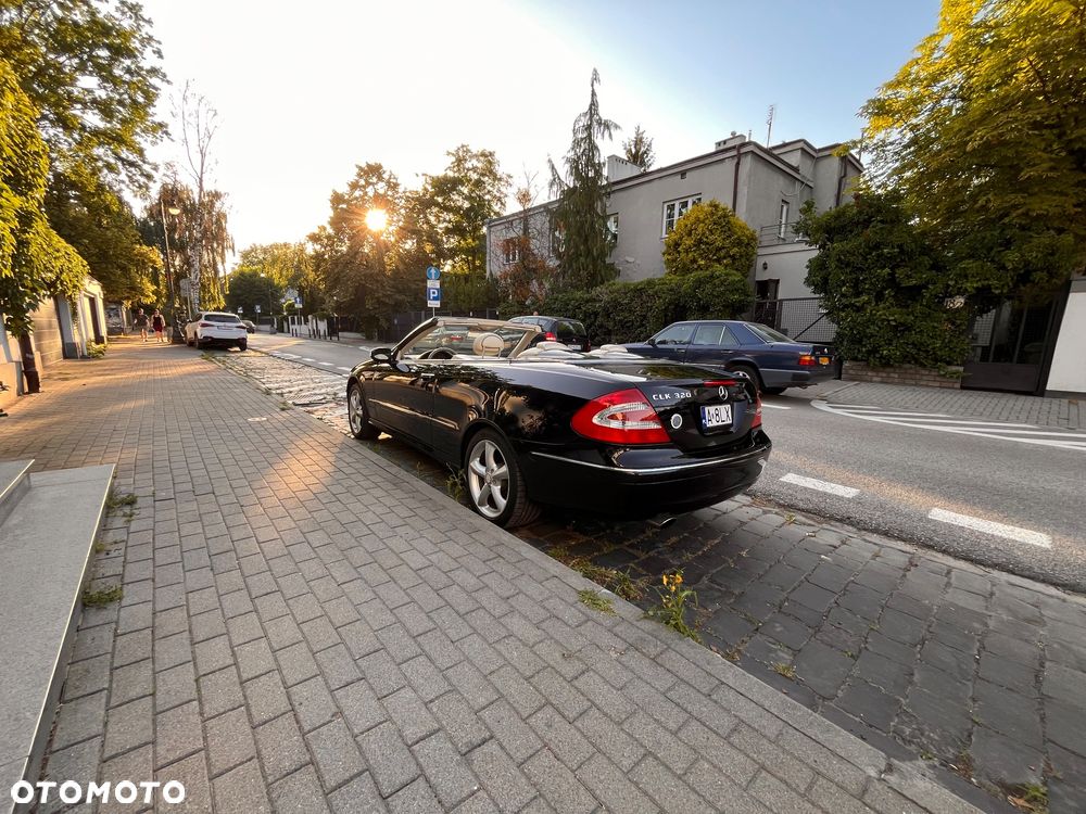 Mercedes-Benz CLK 320 Elegance - 5