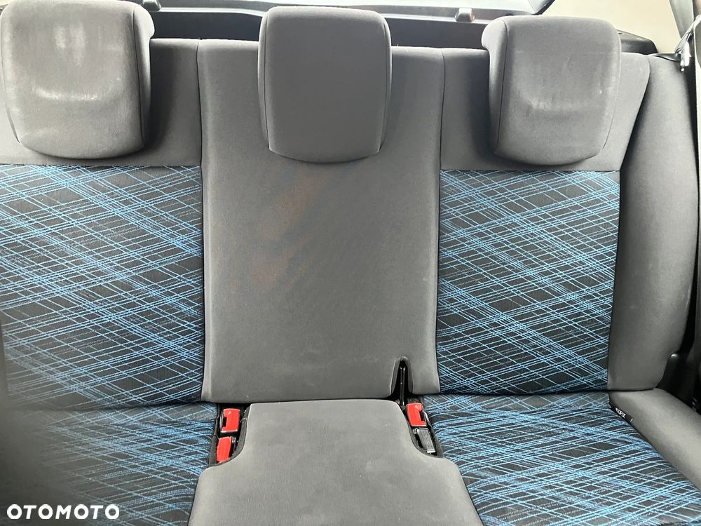 Renault Clio 1.2 16V Authentique - 3