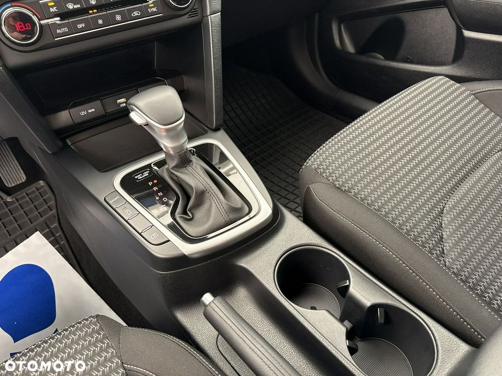 Kia Ceed - 17