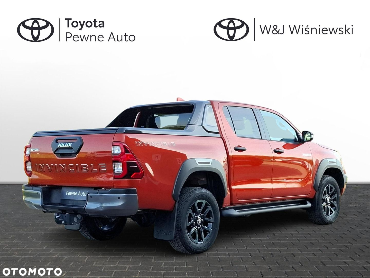 Toyota Hilux 2.8 D-4D Double Cab Invincible Sport 4x4 - 4