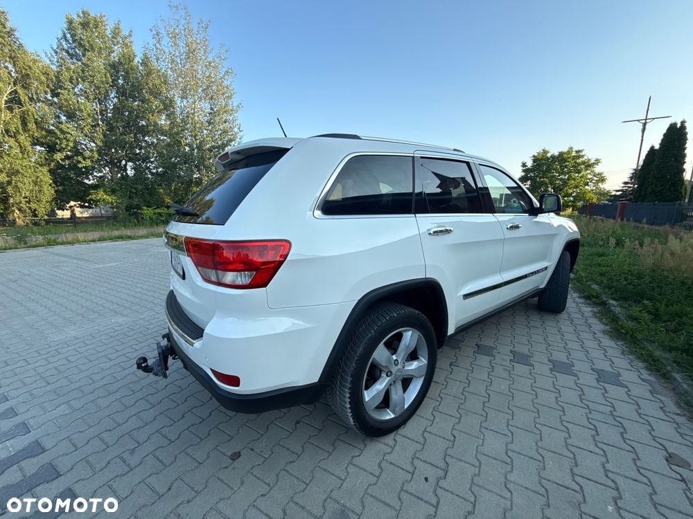 Jeep Grand Cherokee 5.7 V8 HEMI Overland - 13