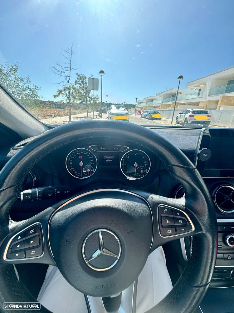 Mercedes-Benz A 180 d BlueEFFICIENCY Edition - 5