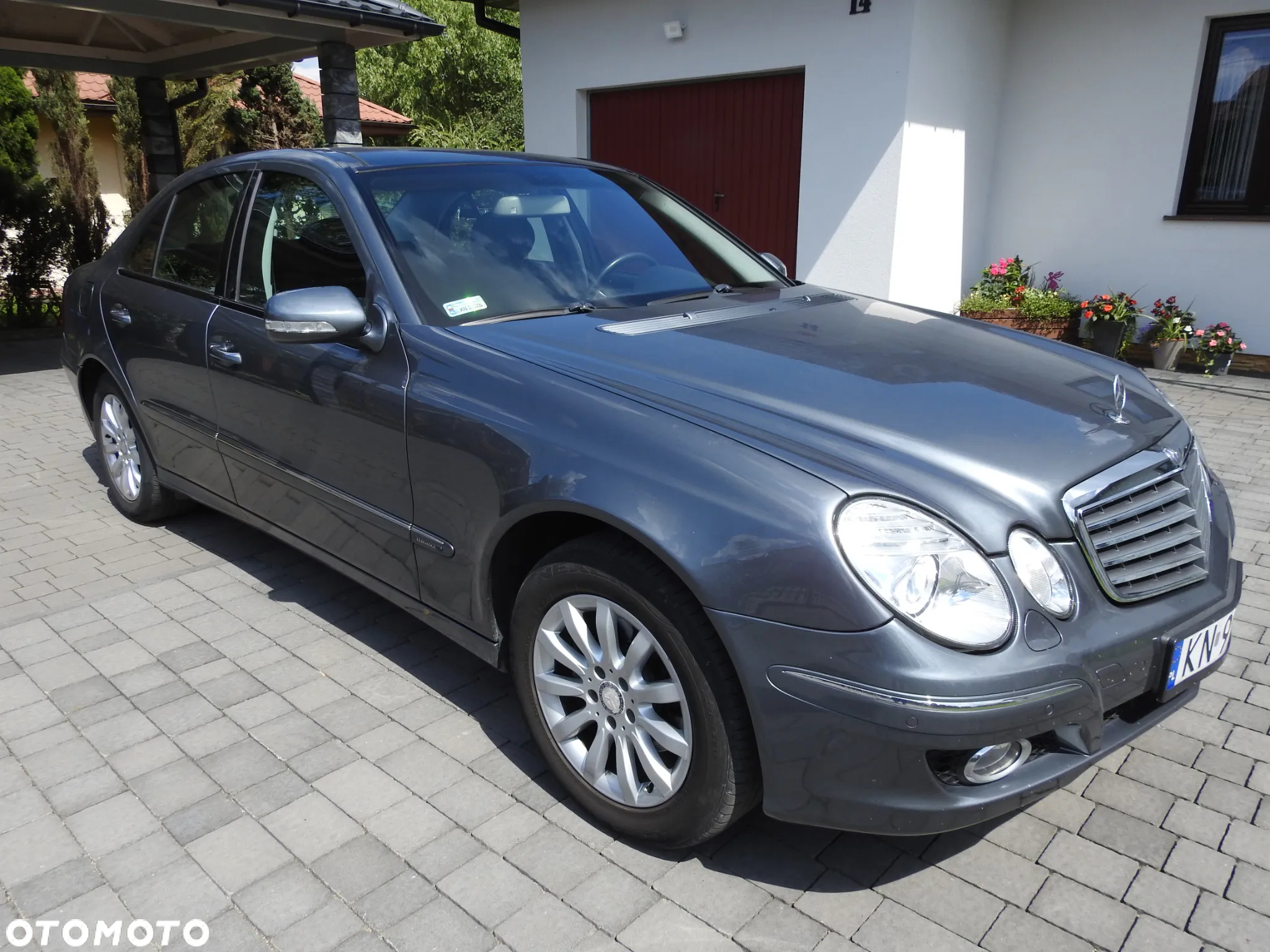 Mercedes-Benz Klasa E - 38