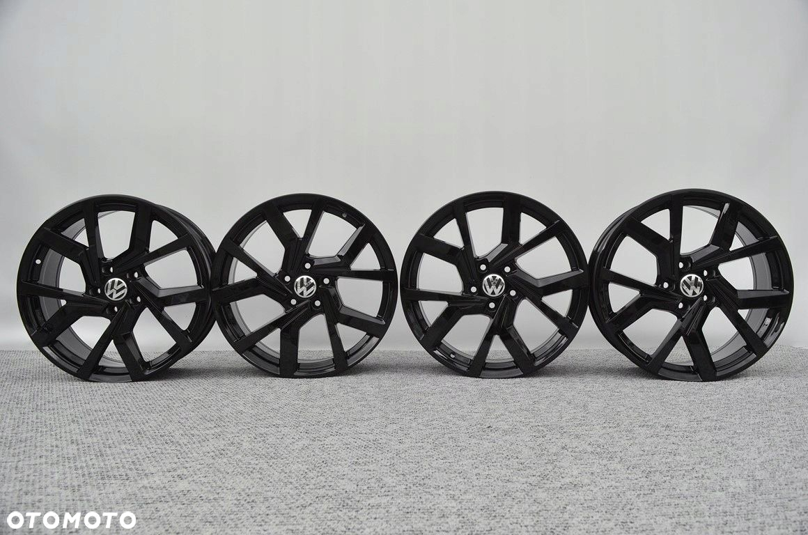 Felgi 8x18 5x112 VW Passat Golf Scirocco Touran Arteon TRoc CC Tiguan Caddy - 3