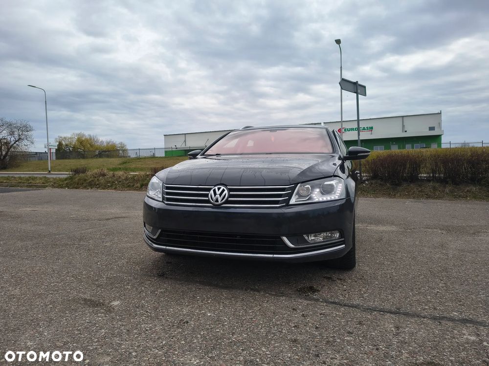 Volkswagen Passat 2.0 TDI Comfortline - 9