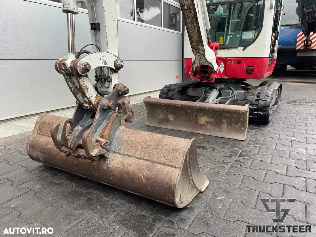 Takeuchi TB216 - 6