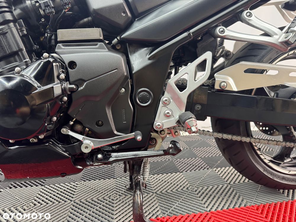 Suzuki Bandit - 17