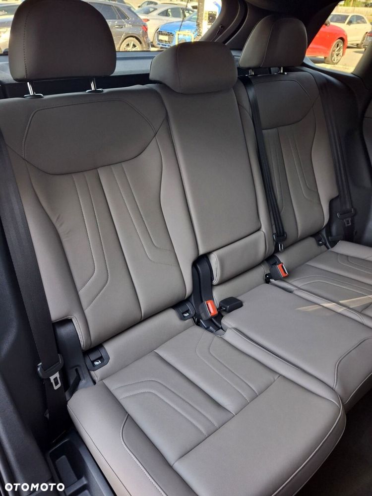 Audi Q3 - 17