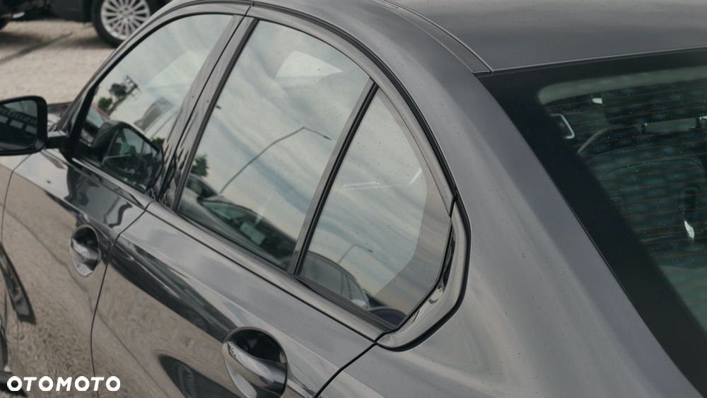 BMW Seria 3 - 29