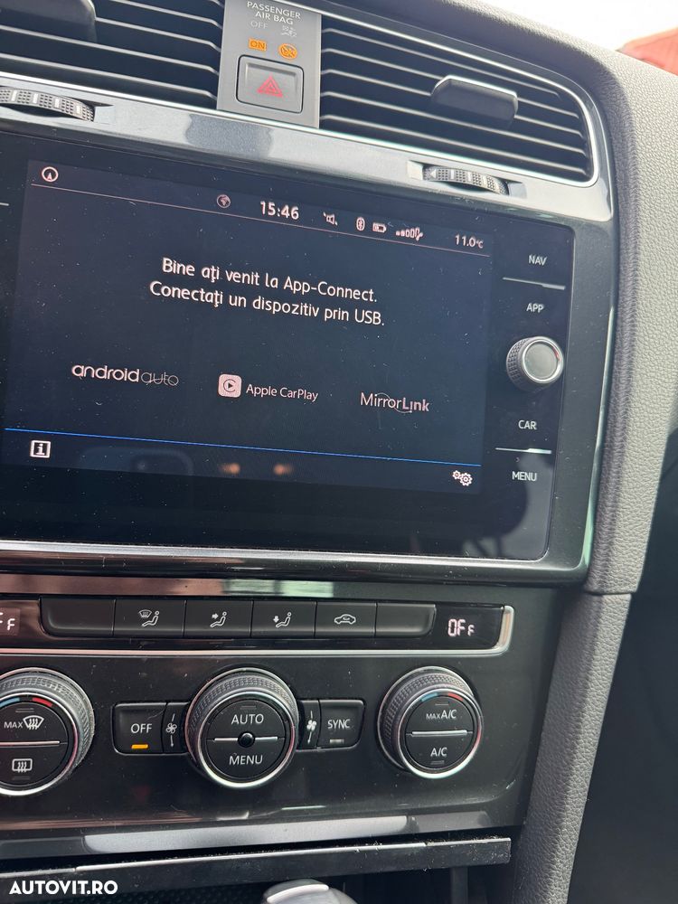 Volkswagen Golf - 15