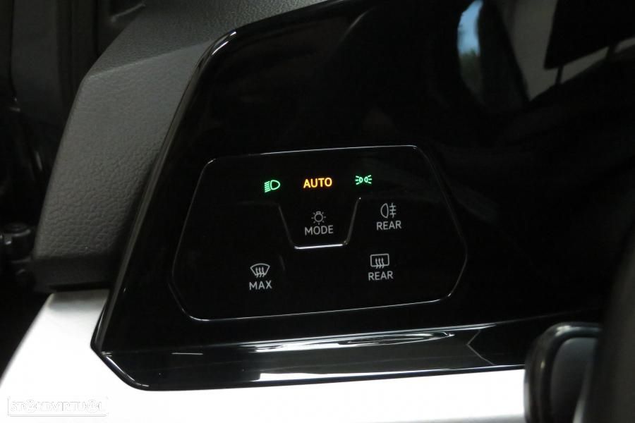 VW Golf 1.0 TSI Life - 23