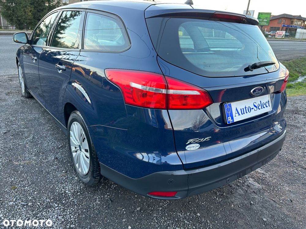Ford Focus 1.6 Trend - 9