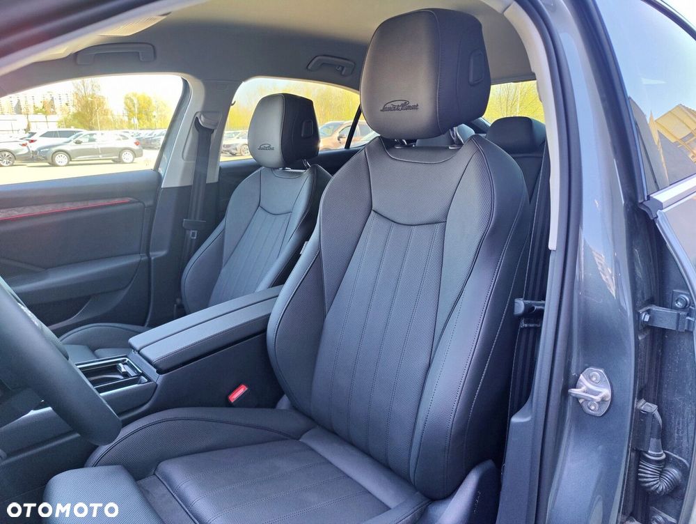 Skoda Superb 2.0 TSI L&K DSG - 14