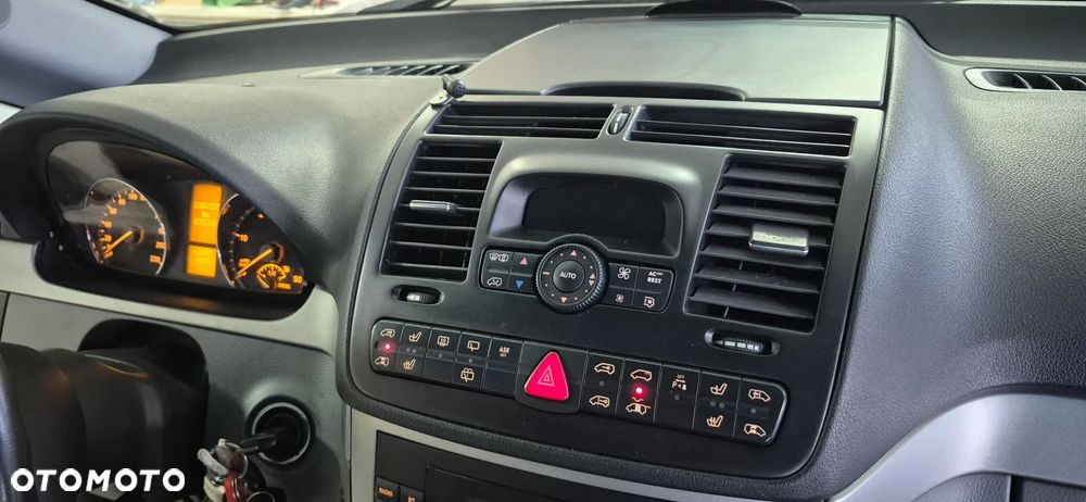 Mercedes-Benz Viano 2.8 CDI Trend (d³ugi) - 15