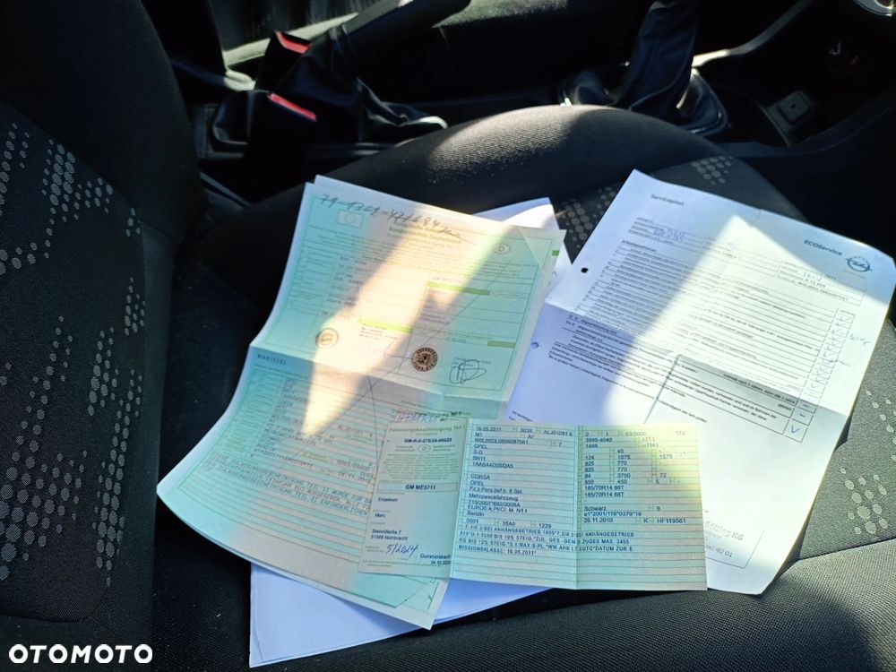 Opel Corsa 1.2 16V Color Edition - 8