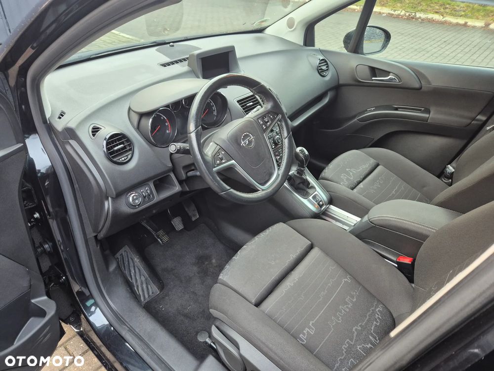 Opel Meriva - 9