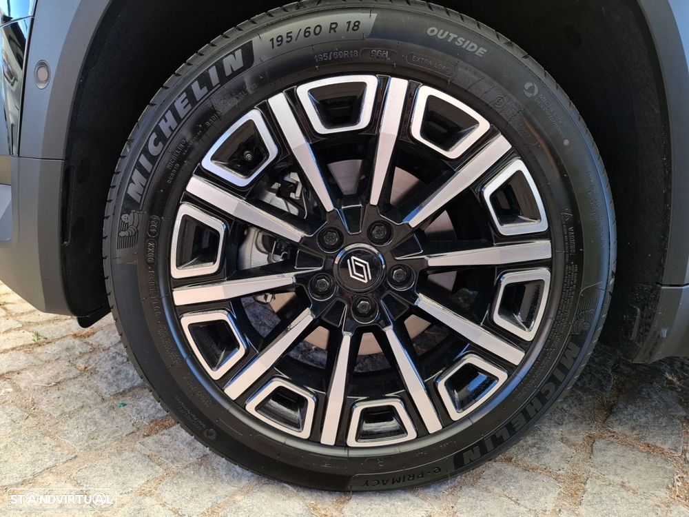 Renault 4 E-Tech 52 kWh Iconic Autonomia Conforto - 30