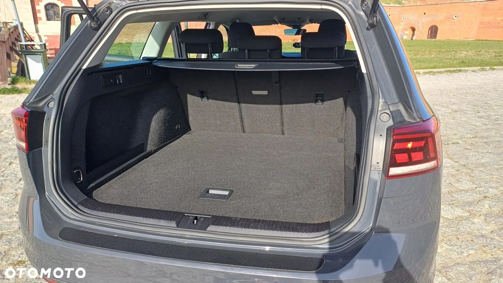 Volkswagen Passat 2.0 TDI EVO Essence - 17