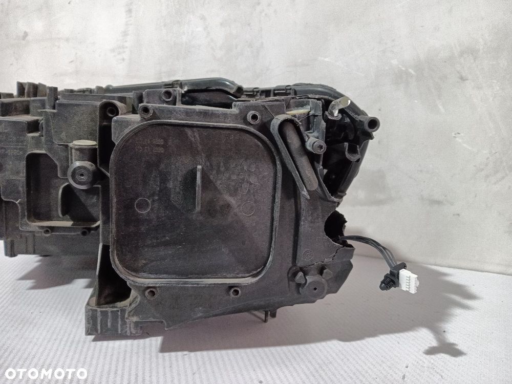 LAMPA PRZÓD PRZEDNIA PRAWA VW TIGUAN ALLSPACE 5NB941036 - 9