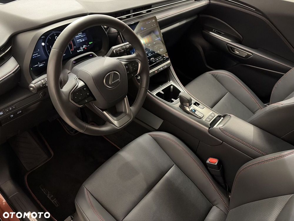 Lexus LBX 1.5 Hybrid Emotion - 11