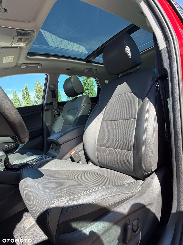 Hyundai Tucson - 25