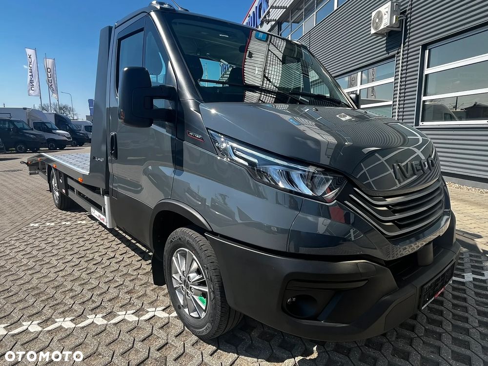 Iveco MEGA WYPRZEDAŻ Ekspozycji - Daily 35S18H - 13