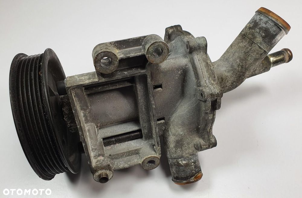 POMPA WODY MINI COOPER R50 1.6 16V 04668450AA - 4