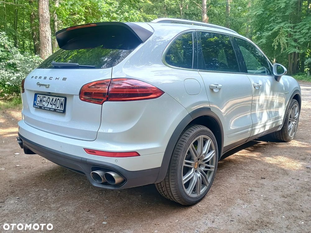 Porsche Cayenne - 5
