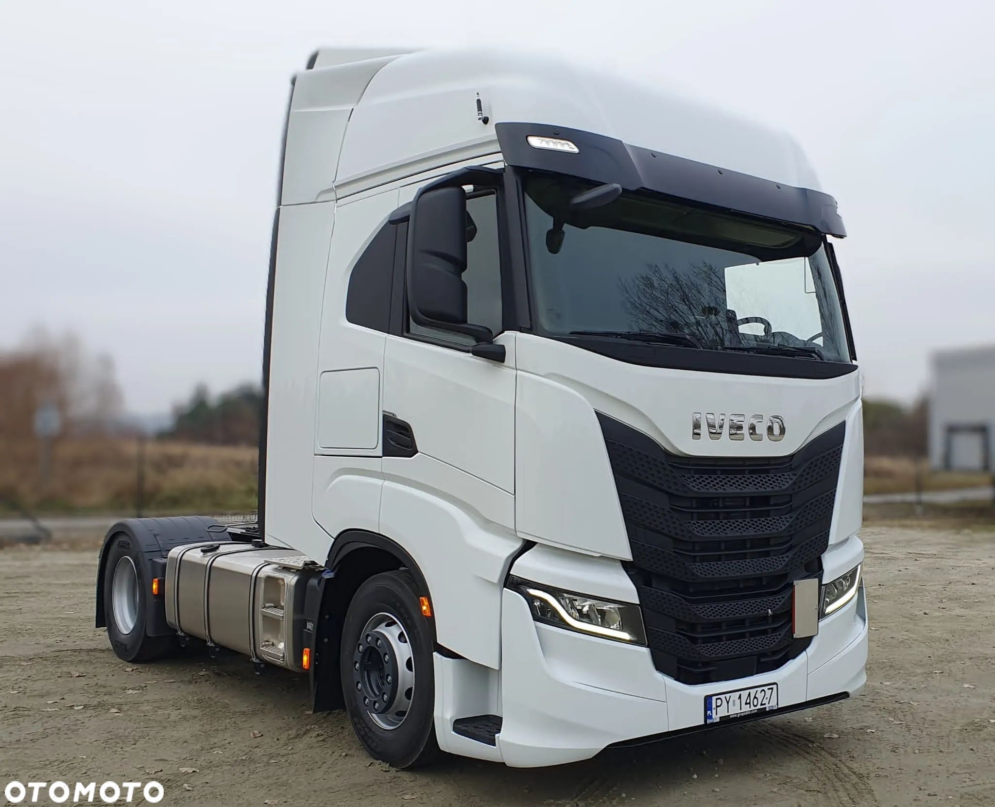 Iveco S-WAY 490 - 1