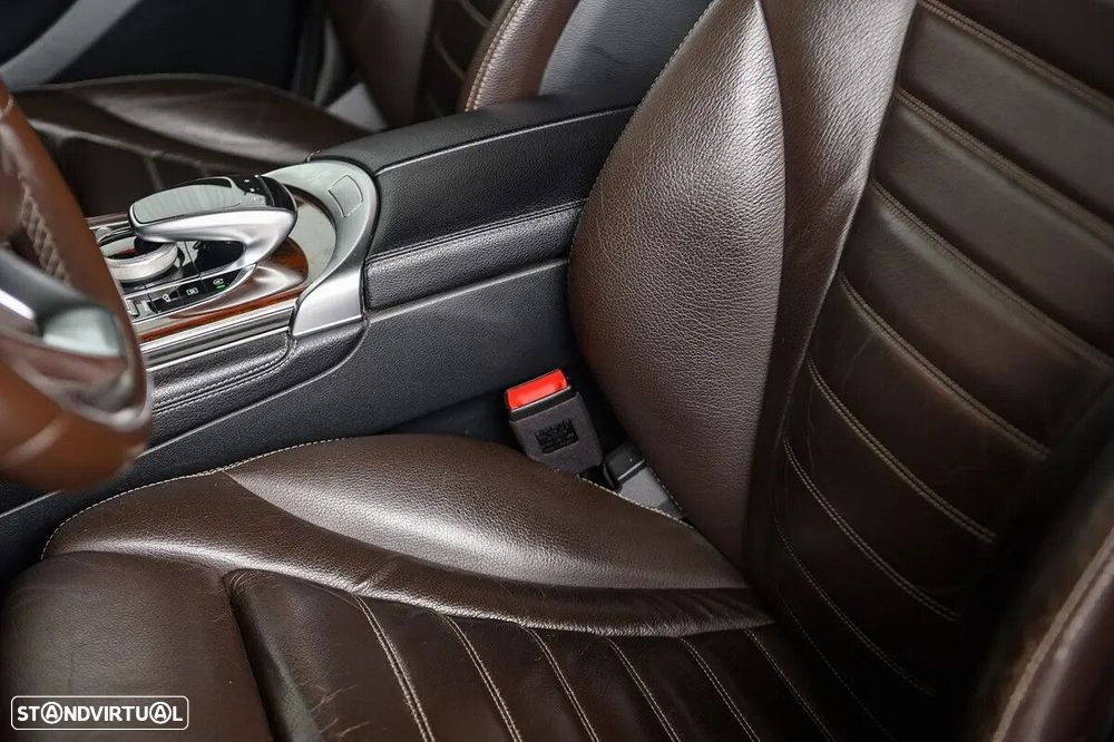 Mercedes-Benz GLC 250 d AMG Line 4-Matic - 29