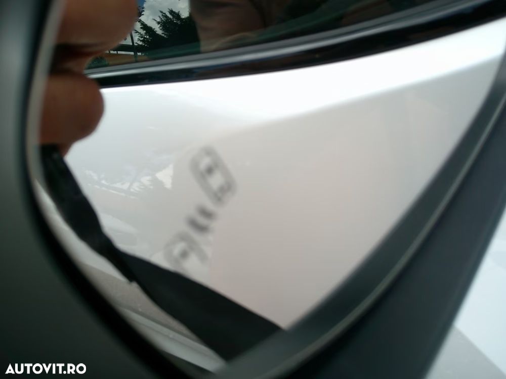 Toyota C-HR 2.0 Hybrid Team Deutschland - 16