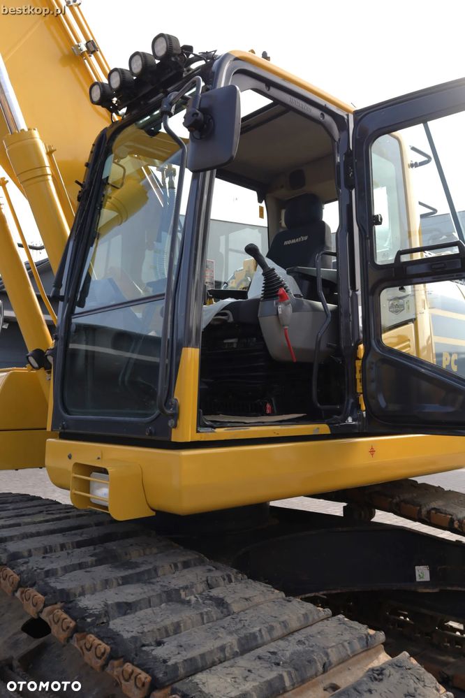 Komatsu PC210LC-11 - 17