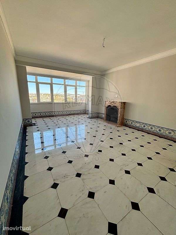 Apartamento T4 para arrendamento - Grande imagem: 2/33