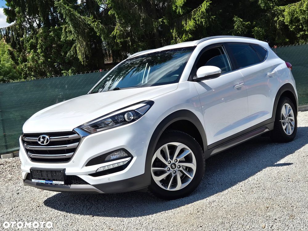 Hyundai Tucson 2.0 CRDI 4WD Automatik Style - 3
