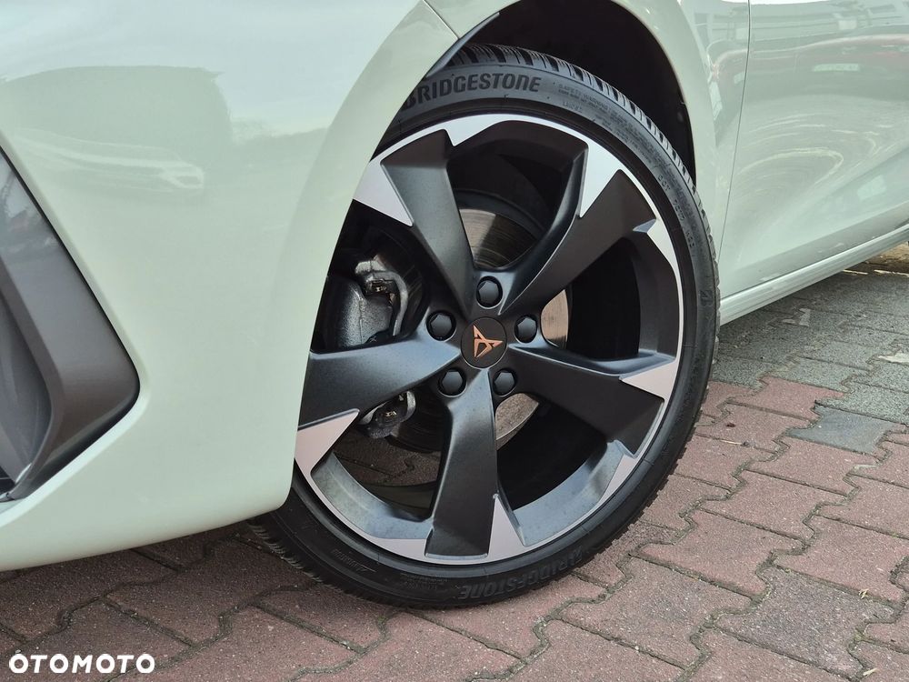 Cupra Leon Sportstourer 1.5 eTSI DSG - 24