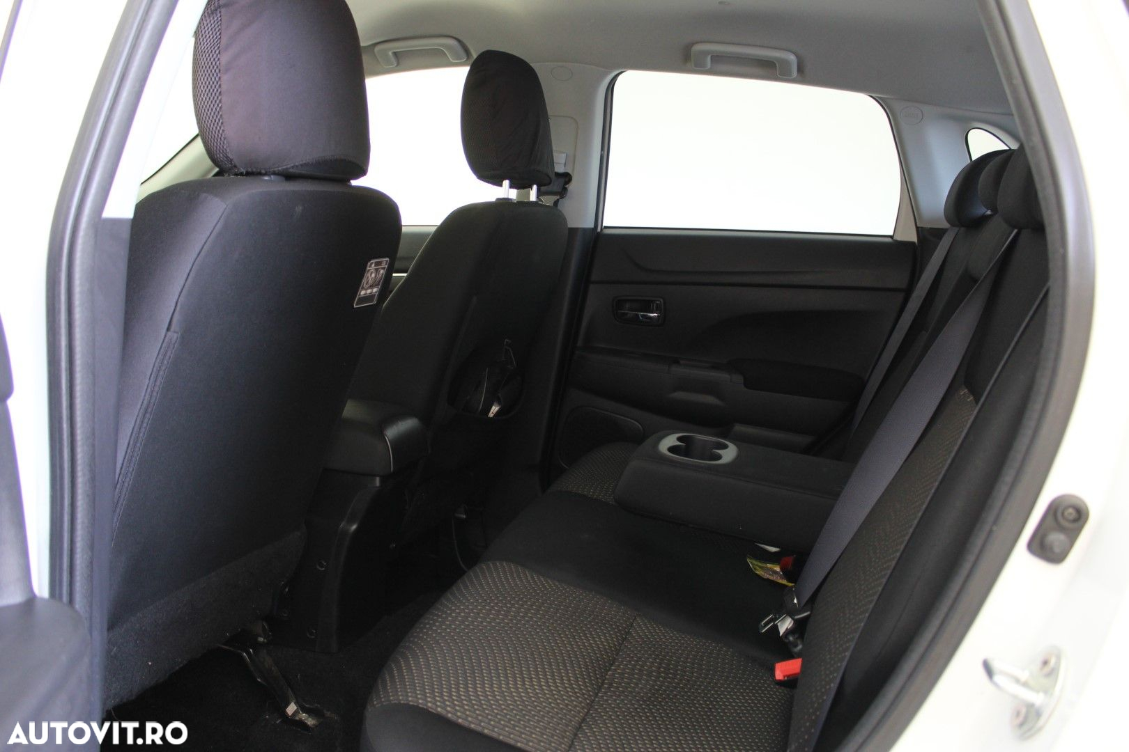 Mitsubishi ASX - 9