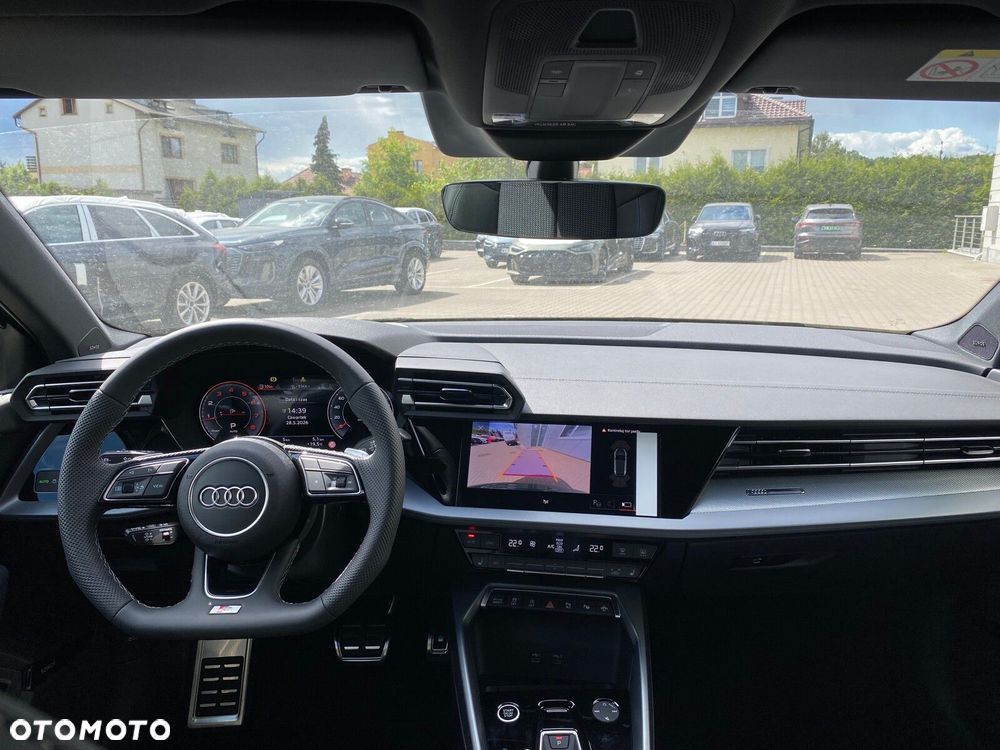 Audi A3 Sportback - 13